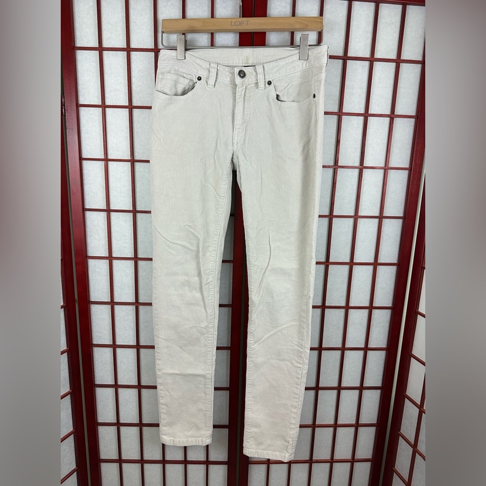 Patagonia Fitted Low Rise Corduroy Pants in Bleached Stone